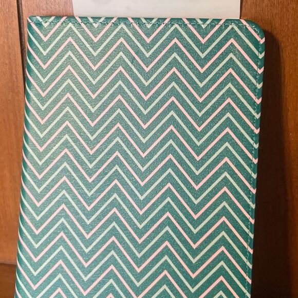 New E-Reader Case compatible with 6.8” Kindle Paperwhite - Picture 1 of 2